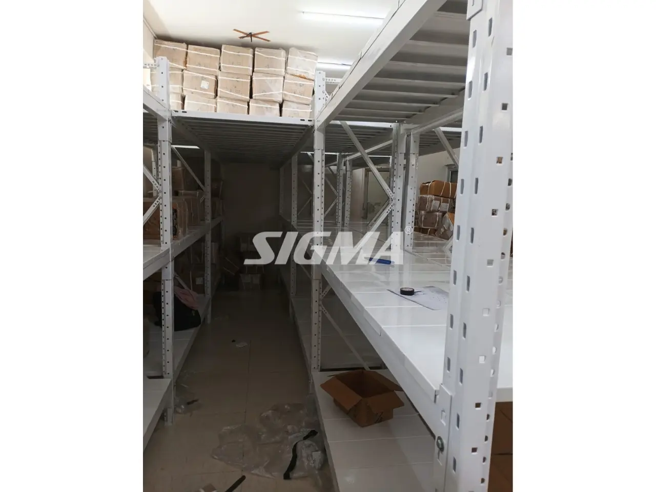 452994721_Heavy-duty-racks-noida3.webp