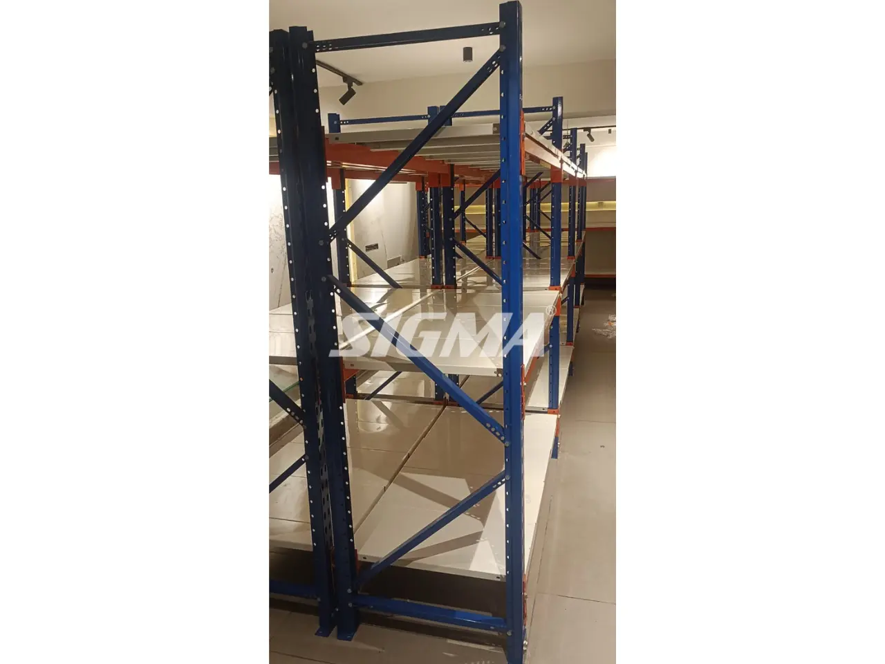464106220_Heavy-duty-Storage-Jaipur-1-1.webp