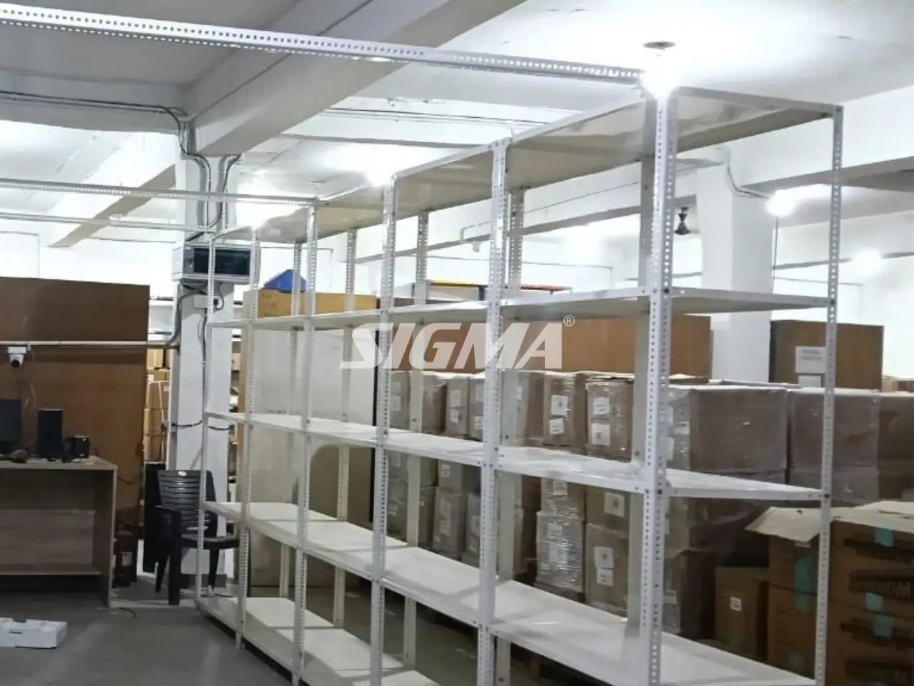 817656218_Slotted-Angle-racks-for-store-lucknow2.webp